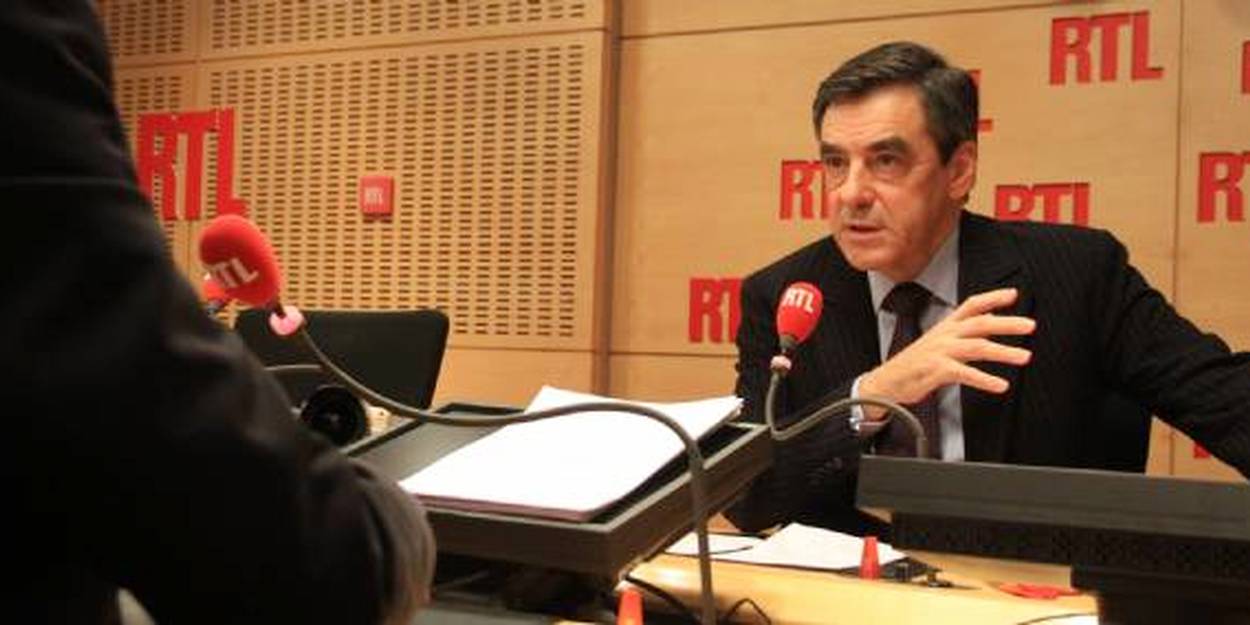 Fillon accuse à son tour Hollande de mentir