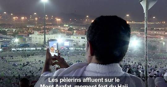 Vid O Les P Lerins Affluent Sur Le Mont Arafat Moment Fort Du Hajj