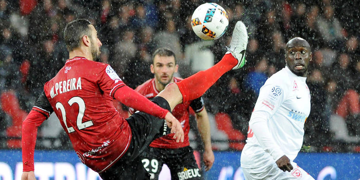 Ligue 1 Guingamp Enfonce Nancy Et Assure Son Maintien