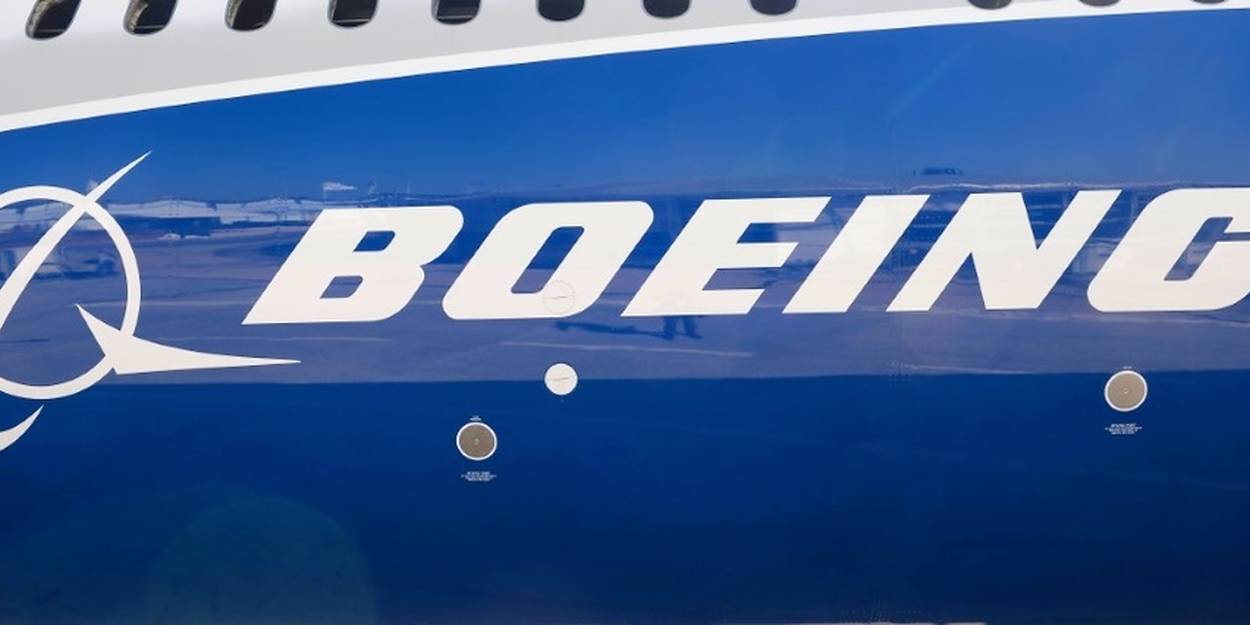 Boeing vise 100 milliards de dollars de chiffre d affaires pour la 1ère