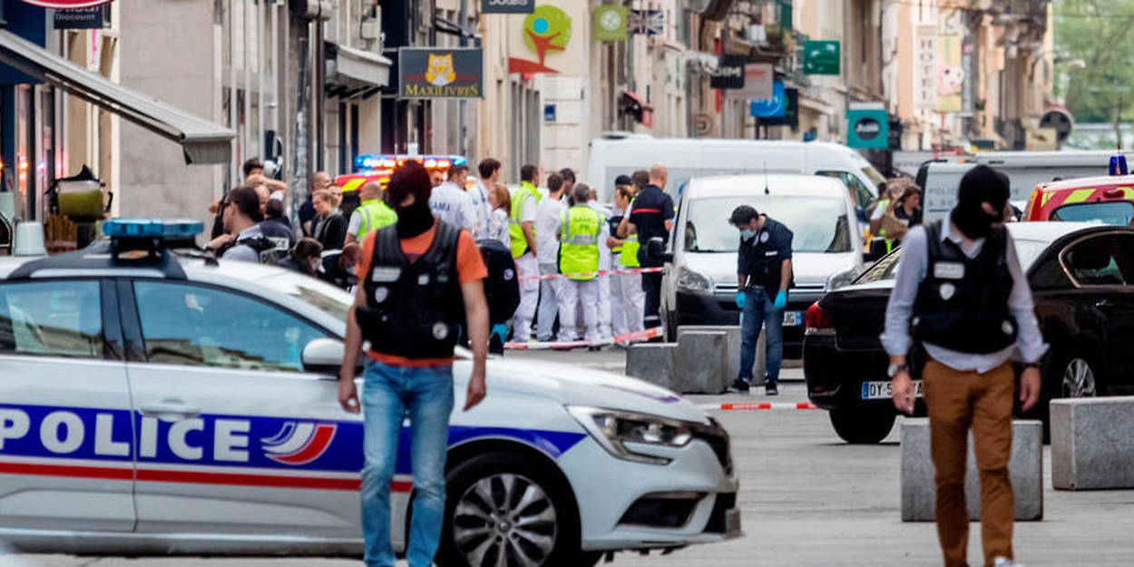 Attentat Lyon Le Suspect Mis En Examen Et Crou