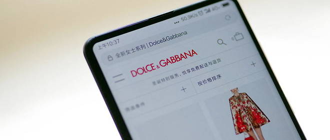 Les marques de luxe investissent massivement le e-commerce chinois.
