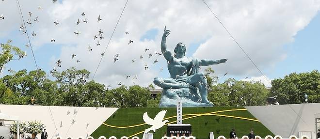 Nagasaki commemore sobrement le 76eme anniversaire du bombardement nucleaire Nagasaki commemore sobrement le 76eme anniversaire du bombardement nucleaire