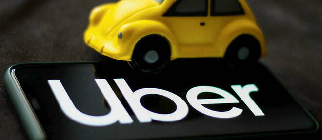 Uber logo displayed on a phone screen is seen in this illustration photo taken in Krakow, Poland on July 8, 2021. (Photo Illustration by Jakub Porzycki/NurPhoto) (Photo by Jakub Porzycki / NurPhoto / NurPhoto via AFP)