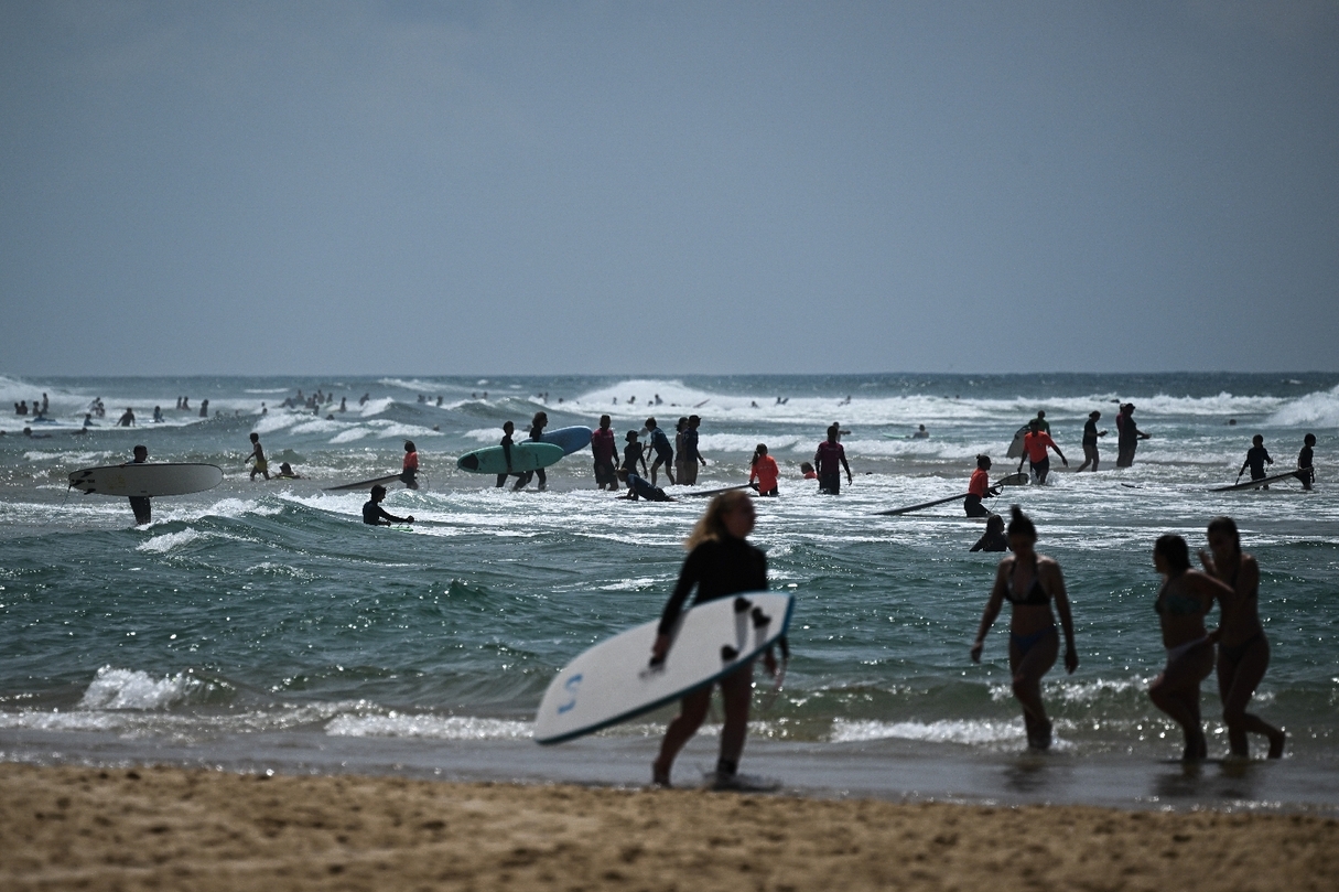 Dans Les Landes L Engouement Pour Le Surf Fait Des Vagues