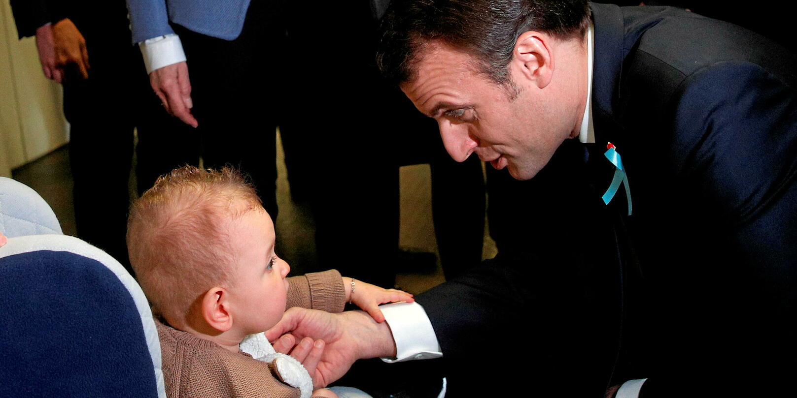 Le nouveau congé de naissance annoncé par Emmanuel Macron permettra t