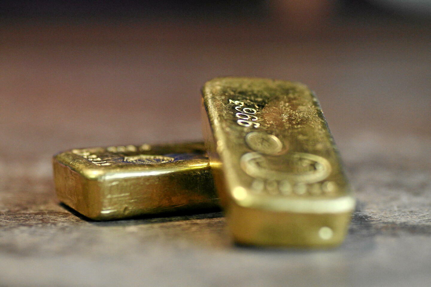 Ce mystère des lingots d'or venus de Russie qui agite la Suisse – L'Express