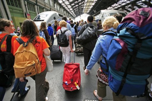 La SNCF Attend 1,4 Million De Personnes Dans Les Gares De Paris Ce Week-end