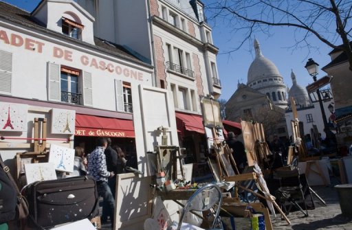 De Nouvelles Regles Pour Les Peintres Place Du Tertre A Montmartre Le Point