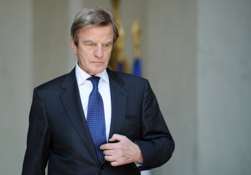 Le ministre des Affaires etrangeres Bernard Kouchner a decide de relever le niveau de representation diplomatique palestinienne en France de "Delegation generale" a "Mission de Palestine", a-t-on appris samedi aupres du Quai d'Orsay.
