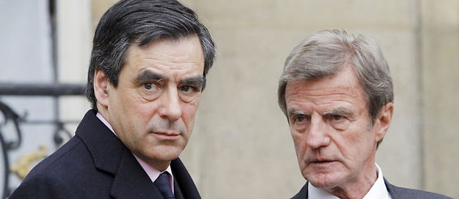 Le ministre des Affaires etrangeres Bernard Kouchner et le Premier ministre Francois Fillon tentent de temperer les relations franco-luxembourgeoises (C)AFP