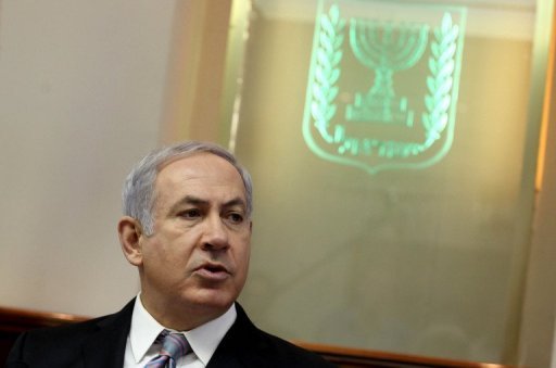 Le Premier ministre israelien Benjamin Netanyahu a publiquement propose lundi un gel de la colonisation en echange de la reconnaissance d'Israel comme "Etat du peuple juif", un marche aussitot rejete par les Palestiniens comme "sans rapport avec le processus de paix".