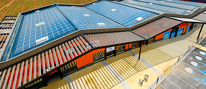Le centre commercial Orange-les-Vignes a ouvert ses portes au printemps. (C) DR