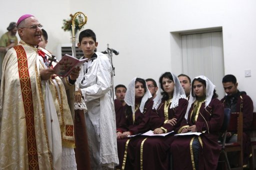 Irak: des insurgés prennent en otage des fidèles dans une église ...