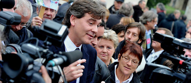 Arnaud Montebourg a annonce samedi aux militants sa candidature aux primaires socialistes (C) Gilles Dufour/Photopqr Le Journal "Saone-et-Loire"