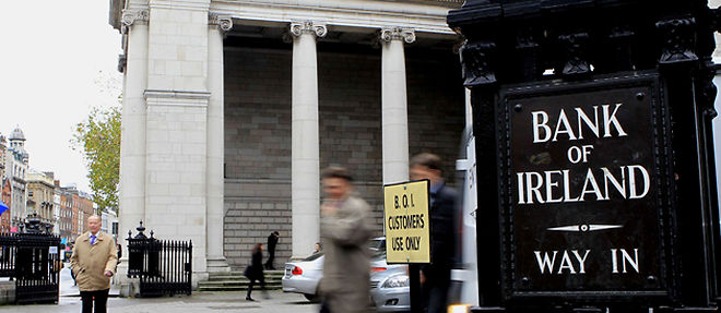 L'Etat irlandais va devoir augmenter les impots, reduire les depenses et surtout apurer la situation de ses banques. (C) Peter Morrison/AP/Sipa