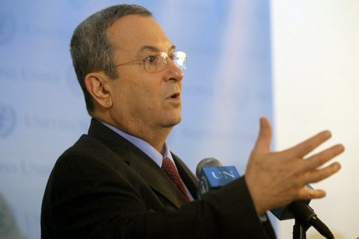 Le ministre israelien de la Defense Ehud Barak a estime que la diplomatie et "des sanctions beaucoup plus actives" peuvent encore empecher l'Iran de se doter de l'arme nucleaire, lors d'une interview diffusee dimanche par la chaine de television americaine CNN.
