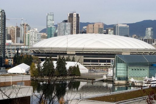 Les organisateurs des jeux Olympiques de Vancouver, qui ont eu lieu en fevrier, ont presente vendredi un budget final en equilibre de 1,884 milliard de dollars canadiens (1,415 milliard d'euros).