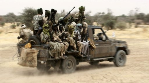 De nouveaux affrontements vendredi entre les forces gouvernementales et une alliance de groupes rebelles ont fait jusqu'a 40 morts au sein de la rebellion, a annonce samedi l'armee soudanaise, un bilan conteste par les insurges.