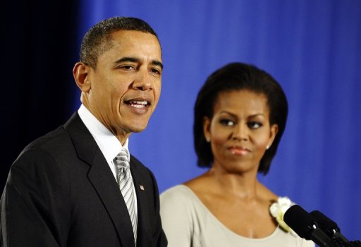 Le president Barack Obama et son epouse Michelle ont rendu hommage samedi aux soldats americains dans un message de Noel, et appele leurs compatriotes a manifester eux aussi leur gratitude aux membres des forces armees.