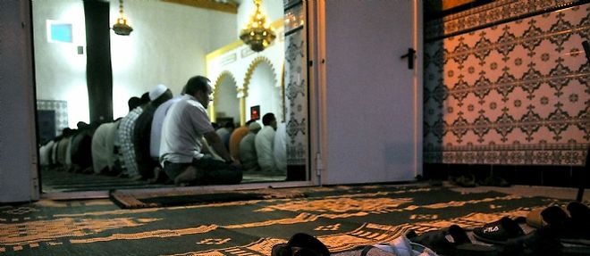 Les musulmans ne sont "pas du tout integres", aux yeux de 20 % des Francais, selon un sondage Ifop