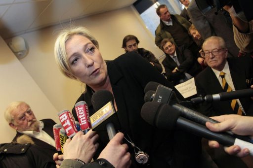 Plus de quatre Francais sur cinq (81%) estiment que Marine Le Pen ne ferait pas une bonne presidente de la Republique, selon un sondage Harris Interactive realise pour la chaine LCP-Assemblee nationale, avec Le Parisien et Aujourd'hui en France, rendu public vendredi.