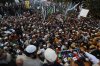 Pakistan : 40.000 manifestants contre la r&eacute;vision de la loi sur le blasph&egrave;me