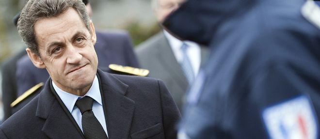 Nicolas Sarkozy a provoque un tolle lors de son deplacement a Orleans.  