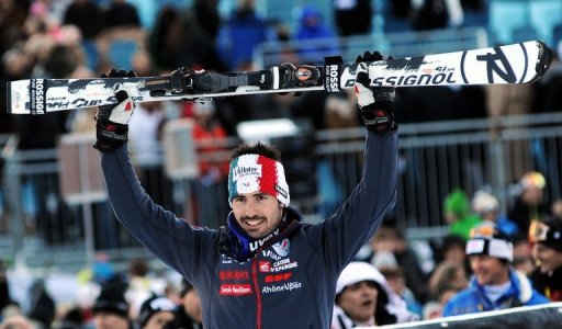 Le Savoyard Jean-Baptiste Grange aborde en favori et avec serenite le slalom des Mondiaux de ski alpin, dimanche a Garmisch-Partenkirchen, ou il estime pouvoir "aller vite" sur une piste en pente continue qui n'est pourtant pas sa preferee.