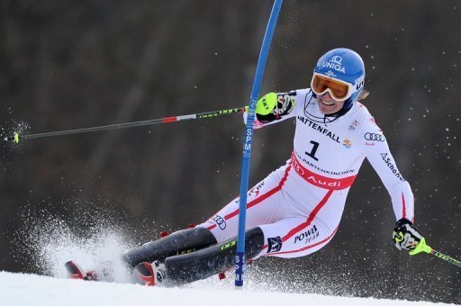 L'Autrichienne Marlies Schild a remporte l'or en slalom aux Mondiaux de ski alpin, samedi a Garmisch-Partenkirchen, devant sa compatriote Kathrin Zettel et la Suedoise Maria Pietilae-Holmner.