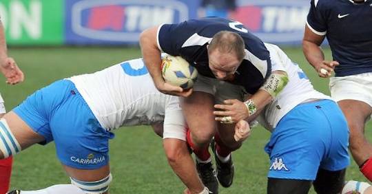 Rugby: première défaite d'un XV de France pathétique contre l'Italie