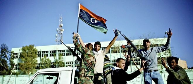 Les rebelles libyens reclament un depart du dirigeant Mouammar Kadhafi. 