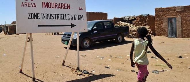 Les otages francais enleves au Sahel travaillaient pour le groupe Areva et un sous-traitant.