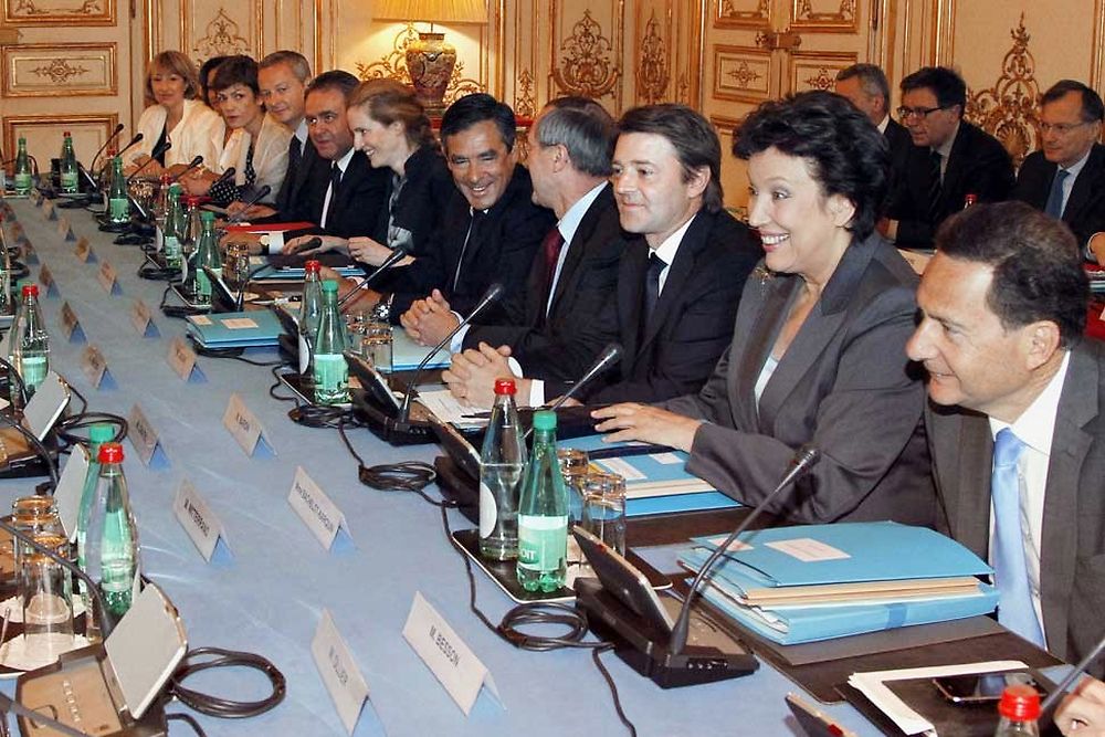 Jeudi 5 mai : Fillon soutient Sarkozy