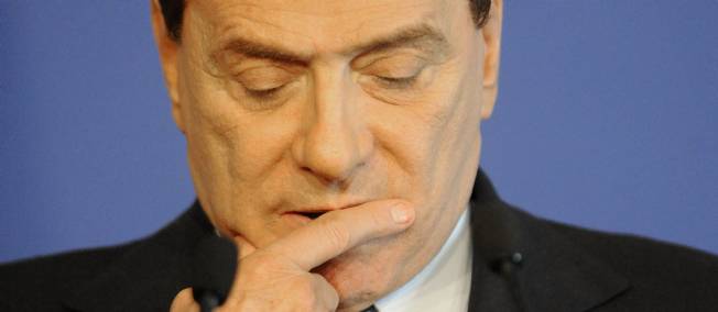 La droite de Berlusconi perd Milan et &eacute;choue &agrave; Naples