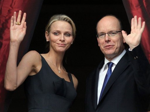 Mariage princier &agrave; Monaco: L'Express n'est plus poursuivi, le couple princier s'affiche