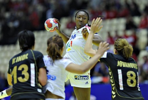L'equipe de France a herite d'un groupe largement a sa portee lors du tirage au sort du Mondial-2011 de handball feminin, samedi a Sao Bernardo do Campo (Etats de Sao Paulo).