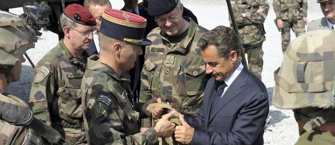 A la veille de la fete nationale, Nicolas Sarkozy est alle a la rencontre des soldats francais en Afghanistan. 