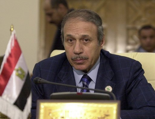 Egypte: l'ex-Premier ministre inculp&eacute;, Habib el-Adli jug&eacute; avec Moubarak