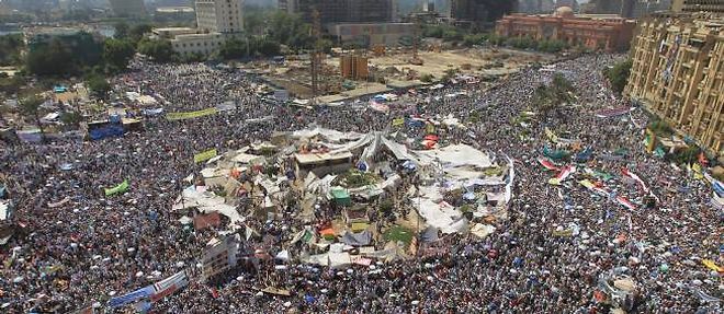 La place Tahrir, au coeur du Caire, a ete le theatre de nouvelles manifestations, vendredi.