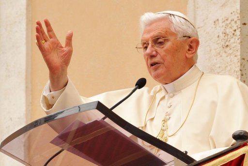 Le pape Benoit XVI a declare dimanche que le monde "ne doit pas rester indifferent" a la famine et a la secheresse qui menacent 12 millions de personnes dans la Corne de l'Afrique.