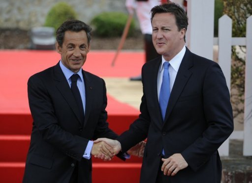 Entretien d'une trentaine de minutes entre Sarkozy et Cameron
