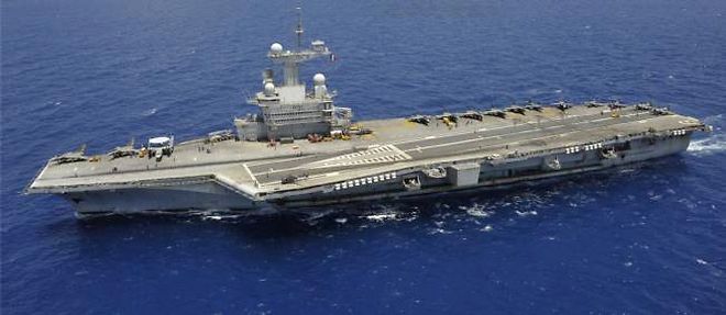 Le porte-avions Charles de Gaulle, actuellement au large de la Libye, sera de retour a Toulon le 12 aout.