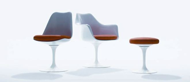 La chaise Tulipe du designer americain Eero Saarinen, avec ou sans accoudoirs.