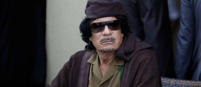 L'Otan assure ne pas viser directement Muammar Kadhafi. 