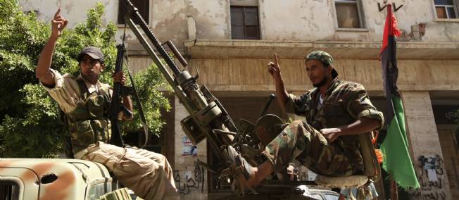 Libye : les rebelles progressent &agrave; l'ouest