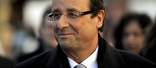Francois Hollande semble sortir gagnant de ces universites de La Rochelle.