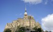 Mont Saint-Michel: les travaux avancent, les tours op&eacute;rateurs japonais protestent