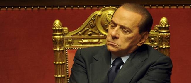 Berlusconi contest&eacute; dans sa majorit&eacute;