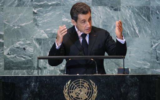 Israel a rejete vendredi la proposition du president francais Nicolas Sarkozy d'accorder un "statut intermediaire d'Etat observateur" pour la Palestine a l'ONU.